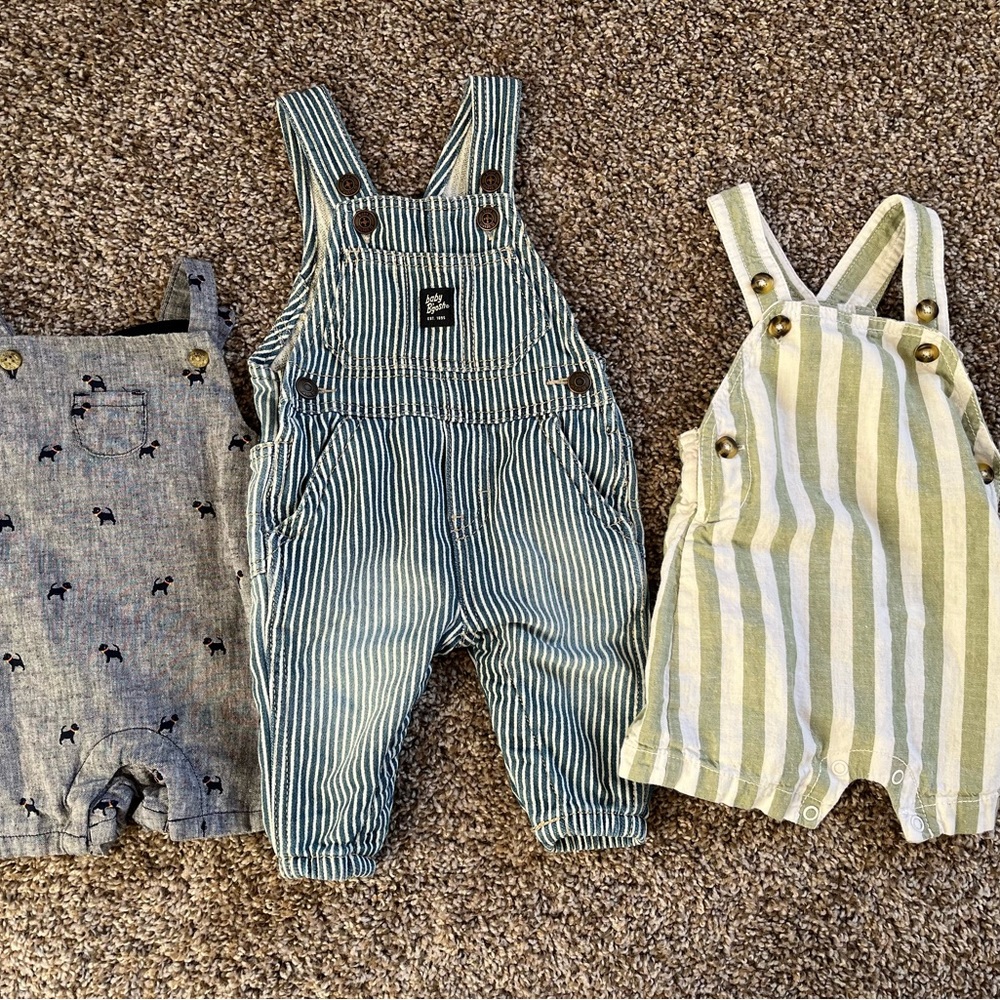 Lightly Worn 1 x overalls, blue striped, green striped and dogs. 0-3 months.